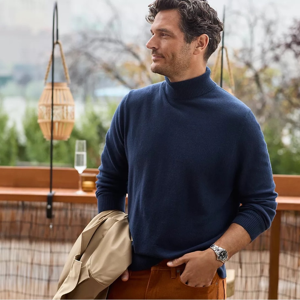 Lands End Men's Navy Blue Cashmere Turtleneck Sweater